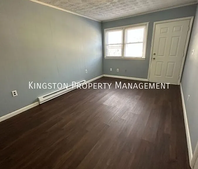 208 E Adair St #6 — Photo 13