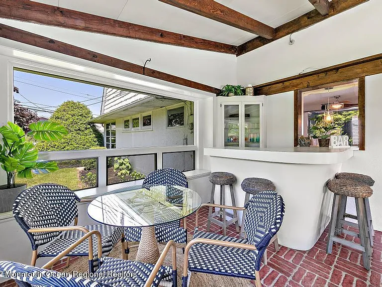 27 Shrewsbury Dr — Photo 38