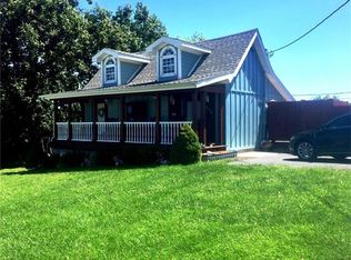 3315 NW 50th St, Riverside, MO 64150