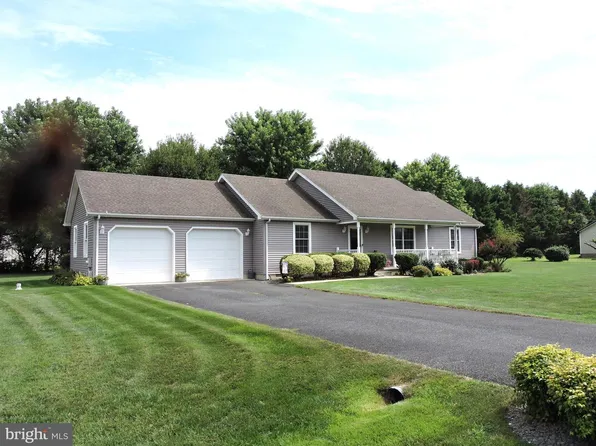322 Clearbrooke Blvd, Seaford, DE 19973