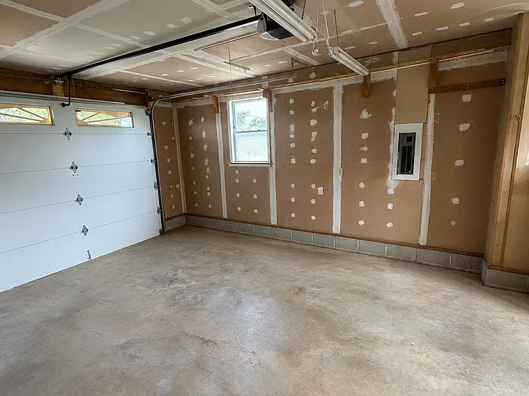 4810 Washington St — Photo 17