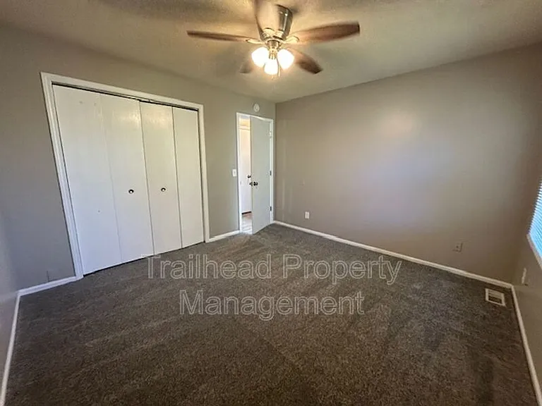 219 N Garrison Ave #4 — Photo 8