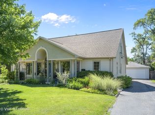 614 Greendale Rd, Glenview, IL 60025