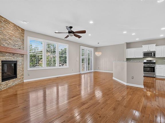 5th image of 16015 Meeker Way