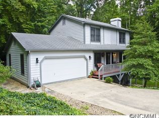 35 Pine Ridge Trl, Arden, NC 28704