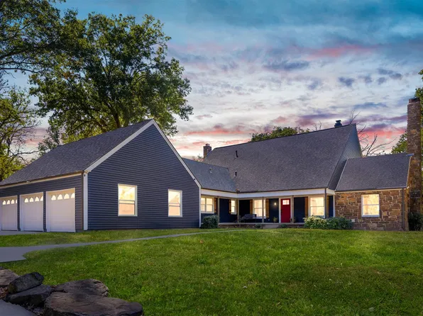 2901 N Lowry Ln, Claremore, OK 74017