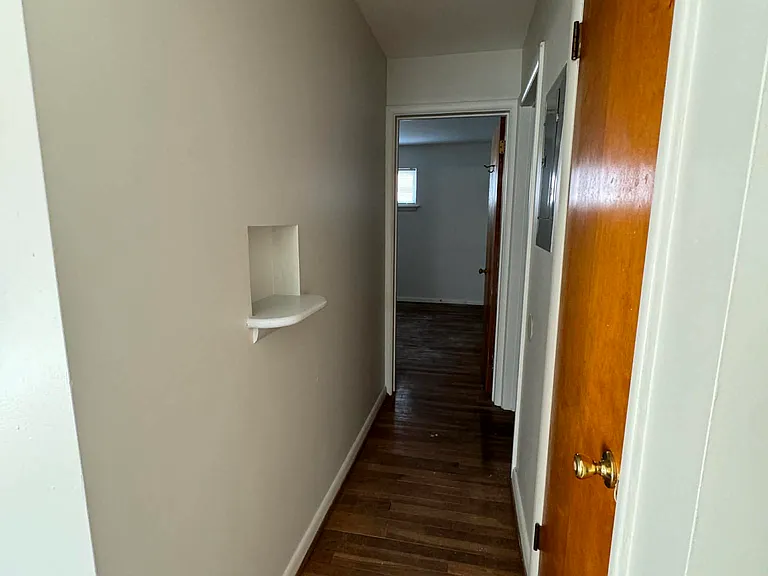 535 S 24th St #1 — Photo 13