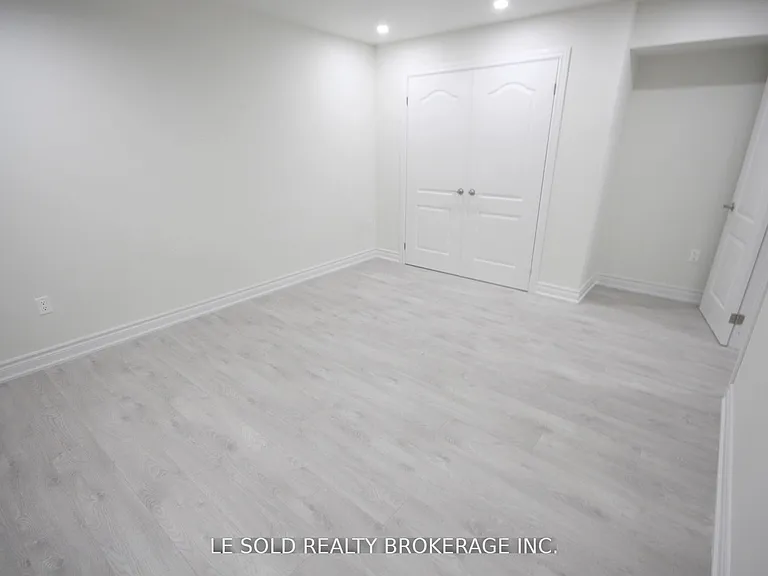 7 Pear Blossom Way #BASEMENT — Photo 10