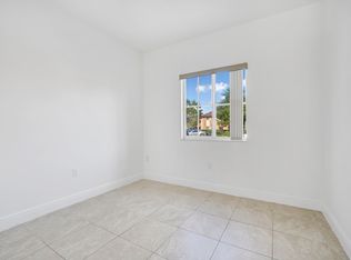18190 NW 59th Ave #101-18190-101, Hialeah, FL 33015