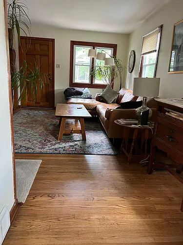 2 Woods Pl Photo 1