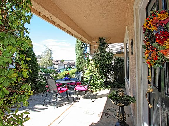 2nd image of 4097 Monte Verde Dr