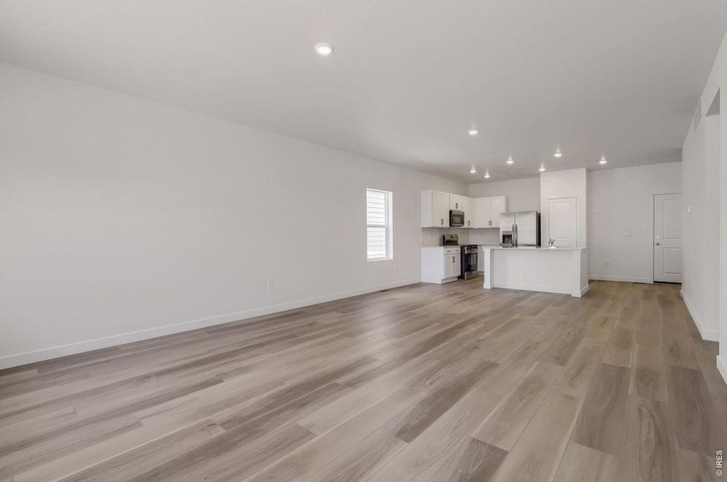1694 Drumming Dr