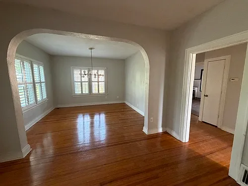 7416 Nottingham Ave — Photo 3