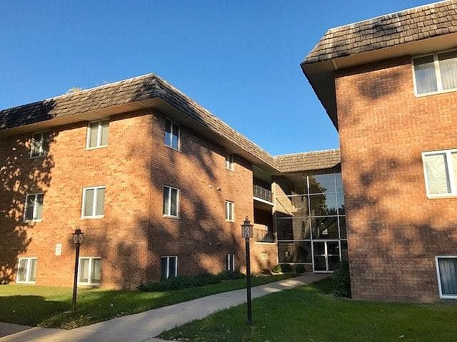 1st image of 307 S 4th St APT 18