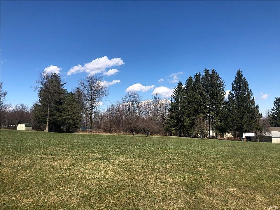 2nd image of 3041 Pinfeather Pl
