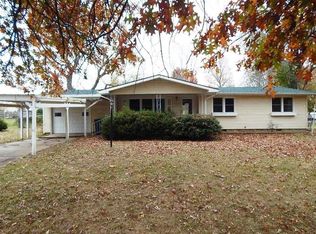 430 W Dunn St, Monett, MO 65708