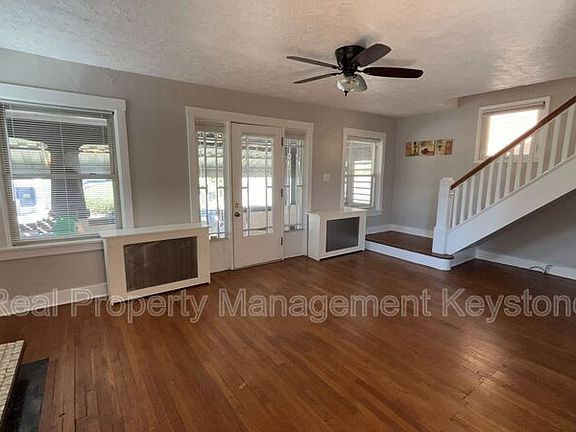 4th image of 2329 Spokane Ave