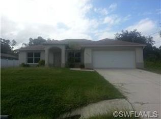 3980 Mahinahina St, Lahaina, HI 96761