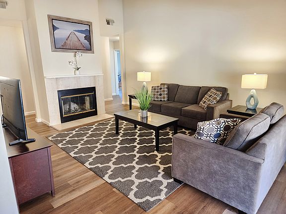 3rd image of 135 Acalanes Dr APT 8