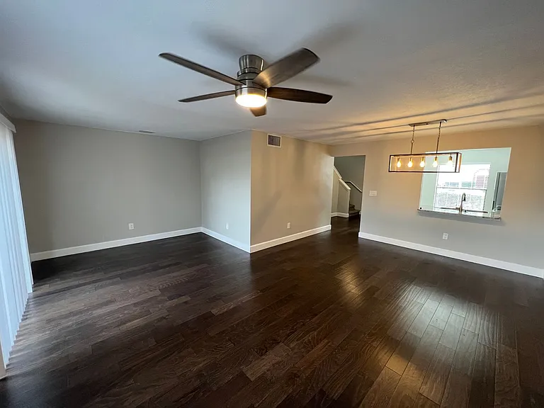 1600 Bending Brook Way #28 — Photo 7