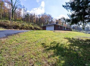 752 Corwin Rd, Oregonia, OH 45054
