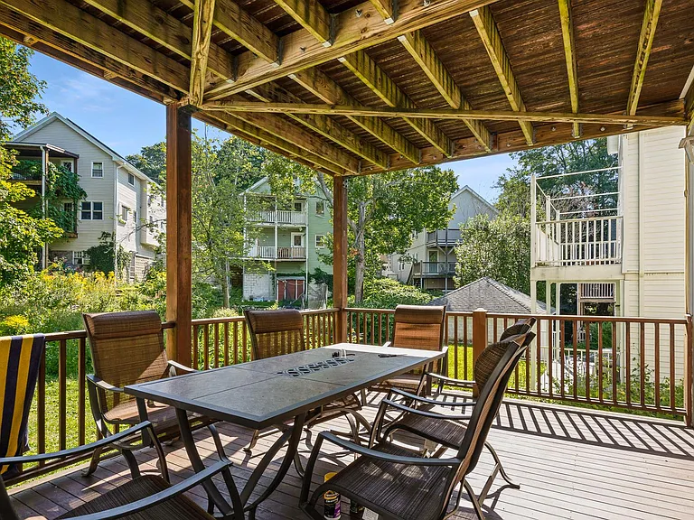 23 Pine St #1 — Photo 12