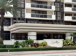 L'excellence Condo, Miami Beach, FL 33140