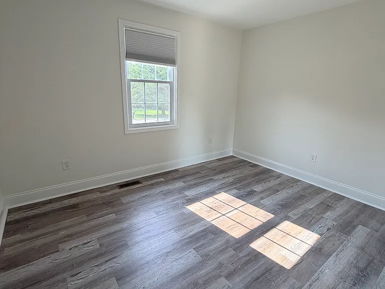 116 Vegas Dr — Photo 9