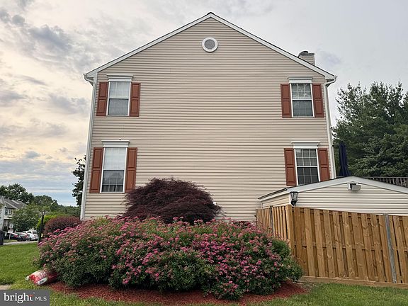4th image of 1774 Wigglesworth Way