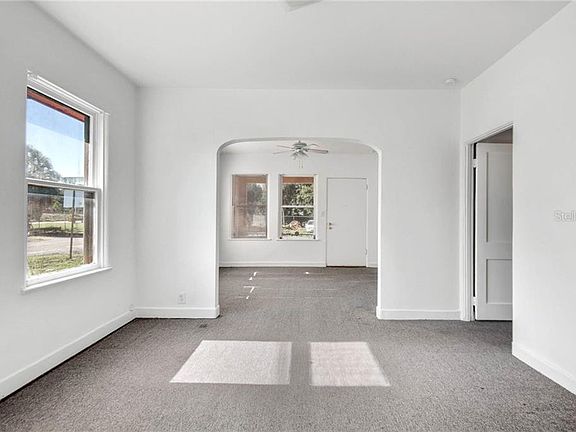 4th image of 510 E Virginia Ave