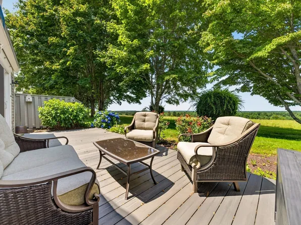 13 Northfield Ln #13, North Dartmouth, MA 02747