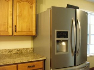 130 Martinda Ln, Branson West, MO 65737