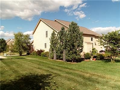 4th image of 8957 Forest Willow Dr