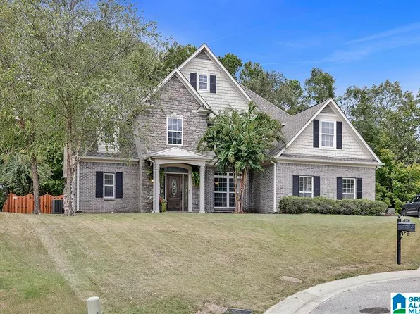 204 Creekwood Ct, Helena, AL 35080