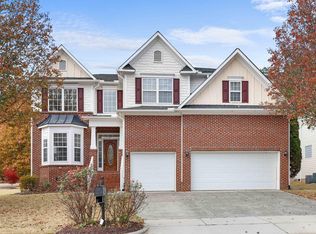3220 Queensland Rd, Raleigh, NC 27614
