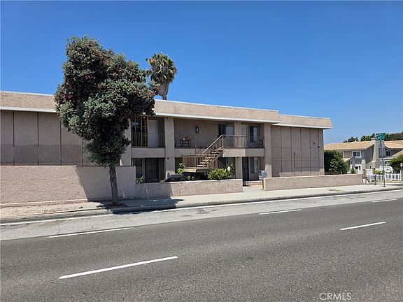2nd image of 2409 Inglewood Ave