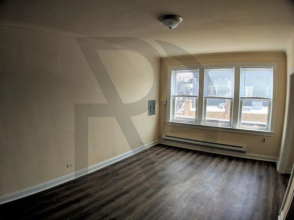 1st image of 2936 W Palmer St #2936203
