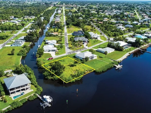 3690 Peace River Dr, Punta Gorda, FL 33983