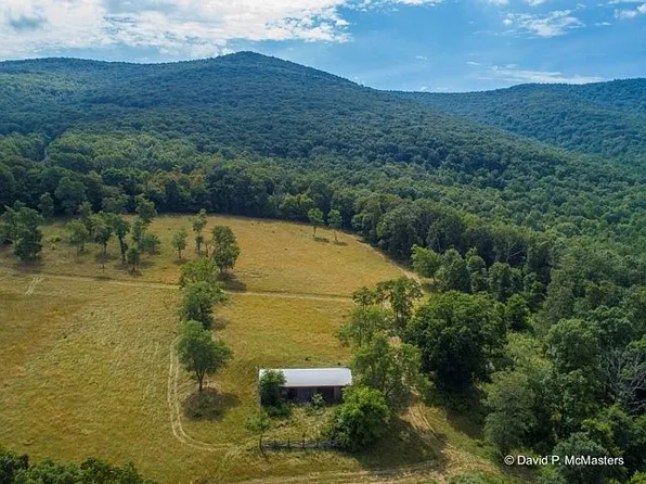 42 Beverly Ln, Wardensville, WV 26851