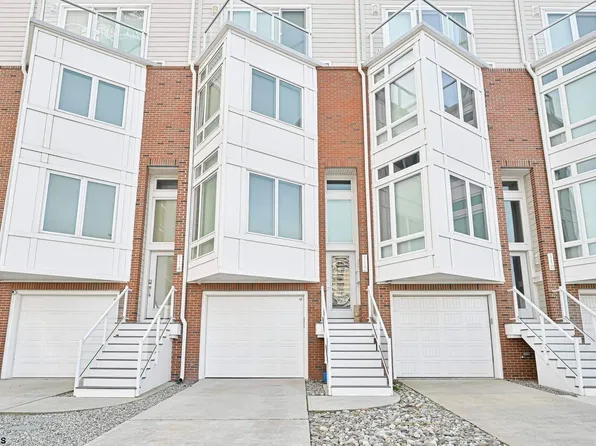 112 S Weymouth Ave, Ventnor City, NJ 08406