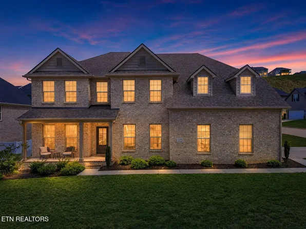 12242 Bethel Hollow Dr, Knoxville, TN 37932