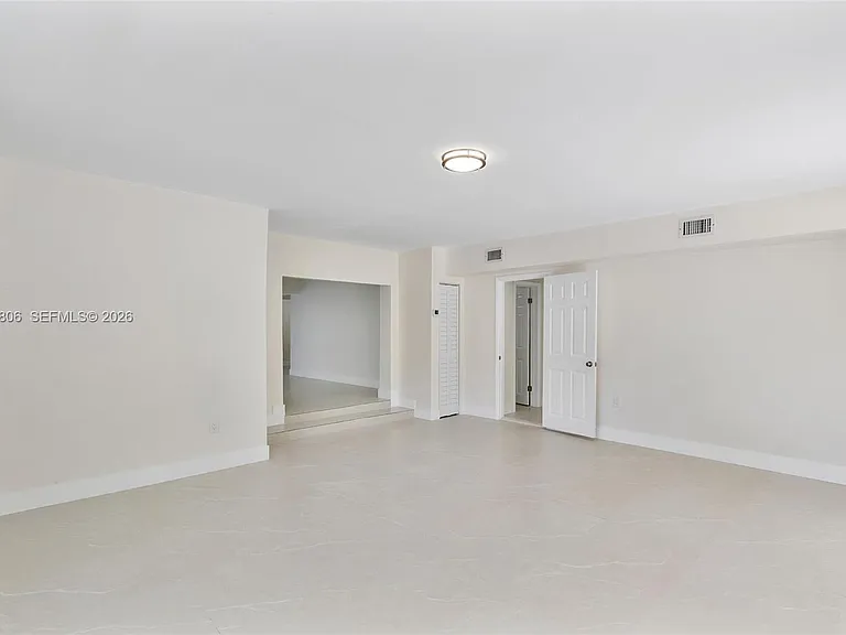 1612 SW 23rd St #1612 — Photo 19