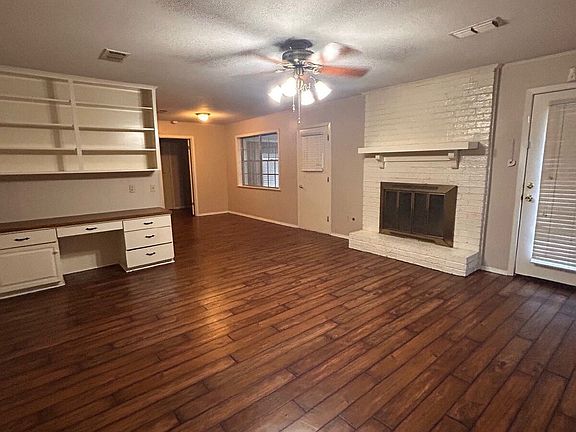 5th image of 12 Red Oak Ln