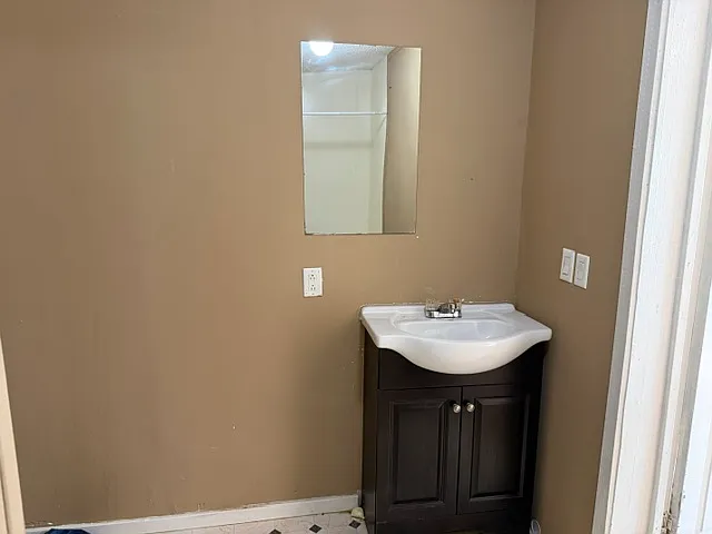 55 Valley View Dr — Photo 6
