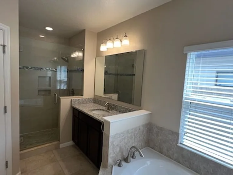 4528 Alligator Flag Cir — Photo 14