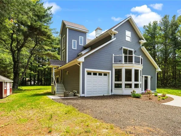 888 Plainfield Pike, Coventry, RI 02827