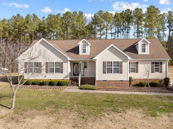 1031 Franklin Ln, Henderson, NC 27537