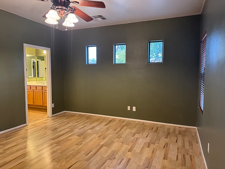 3424 E Vernon St — Photo 12