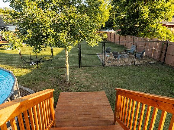 5th image of 16184 Spring Meadow Dr
