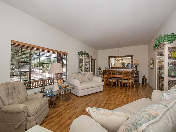 3rd image of 8171 N Petite Pl